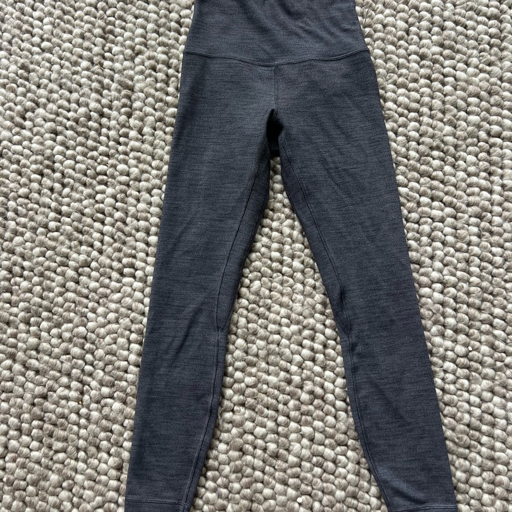 RARE Knit Lululemon Aligns